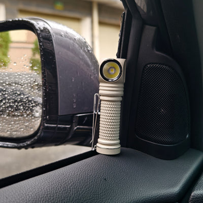 L50 Sol (Reflector) - EDC Right-Angle Flashlight