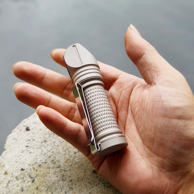 L50 Sol (Reflector) - EDC Right-Angle Flashlight