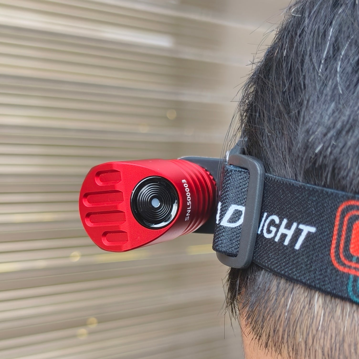 L50 Sol - EDC Right-Angle Flashlight